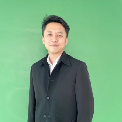 นายใจเพชร แก้วโภคา