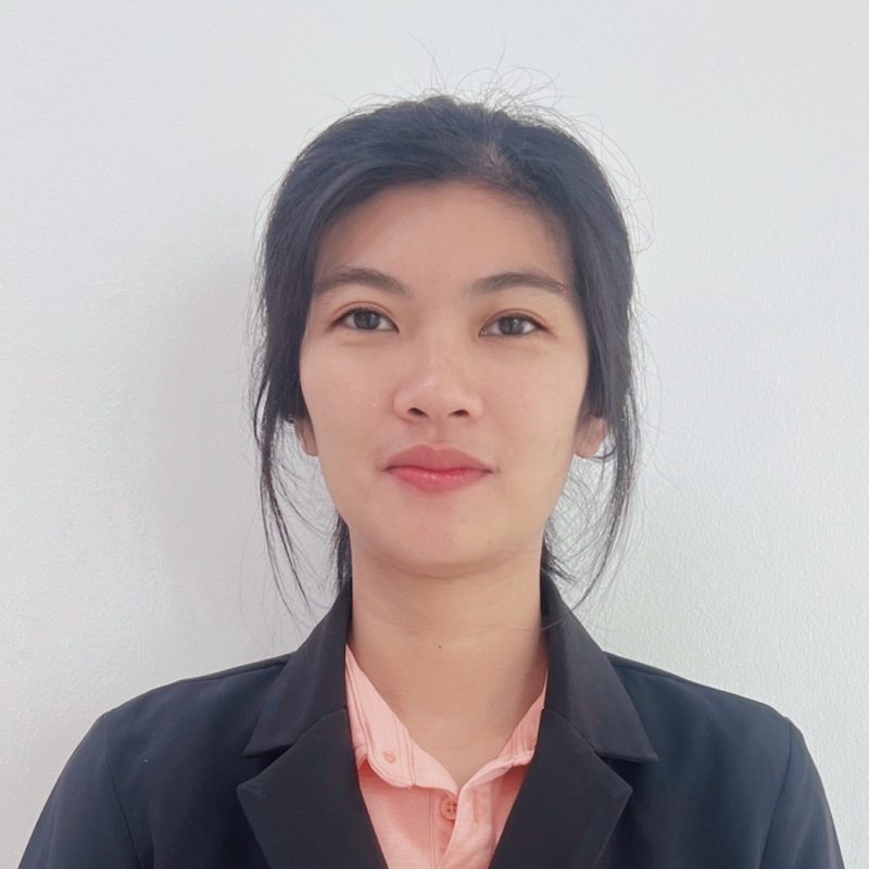 นางสาวชญานี แซ่ลิ้ม